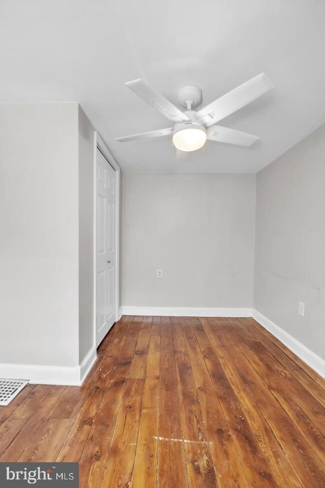 719 N Uber St