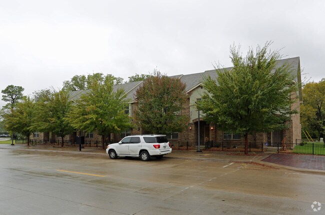 Photo - Townhomes at Bexar Street Village