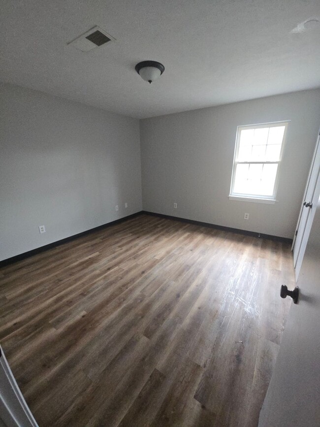 Photo - 429 N Wilson Ave