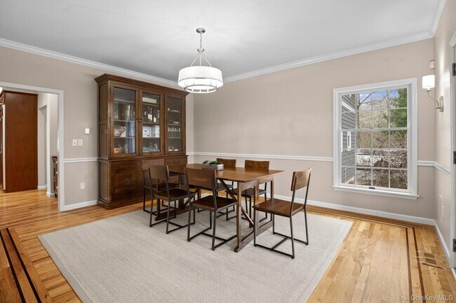 Photo - 105 Hardscrabble Lake Dr