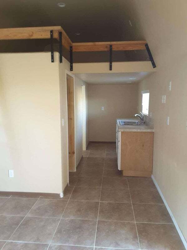 Photo - 911 Daugherty Rd