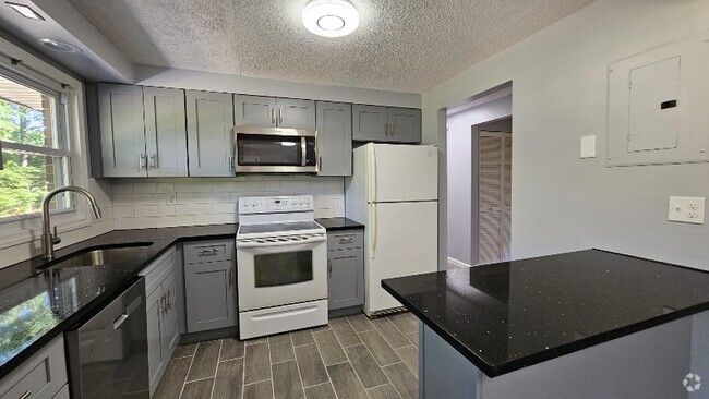 Building Photo - 342 Dunfey Ln Unit B Rental