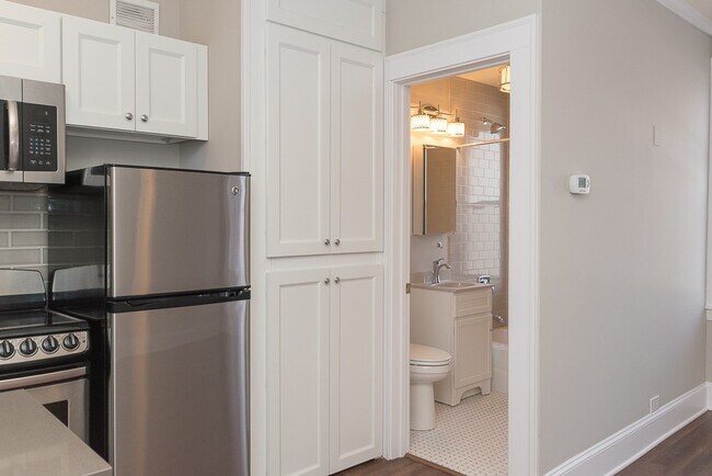 Photo - 817 W Lakeside Pl Unidad 206