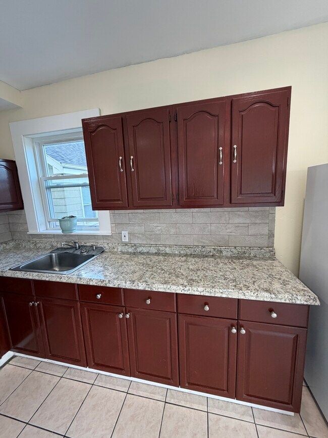 Photo - 18 Linden St Unit 2R