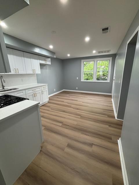 Building Photo - 369 S 19th St Unit 2