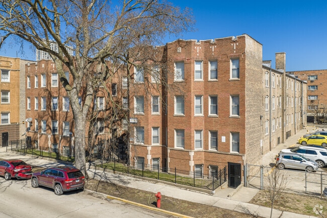 Building Photo - 7609 S Coles