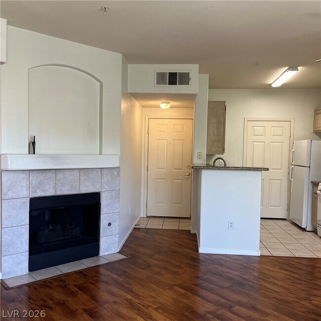 Photo - 7159 S Durango Dr Unit 204