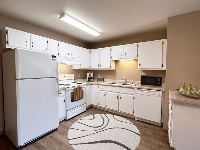 Photo - Birchwood Apartments