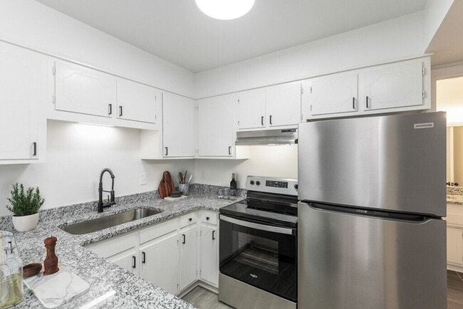 Photo - Elmington Park Flats