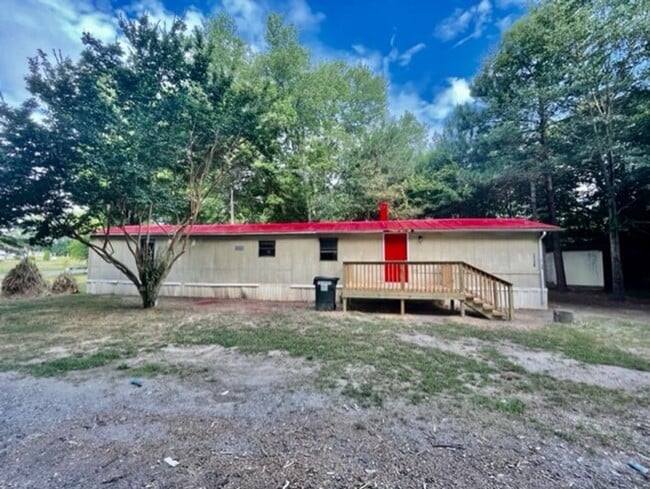 1736 Ratchford Rd