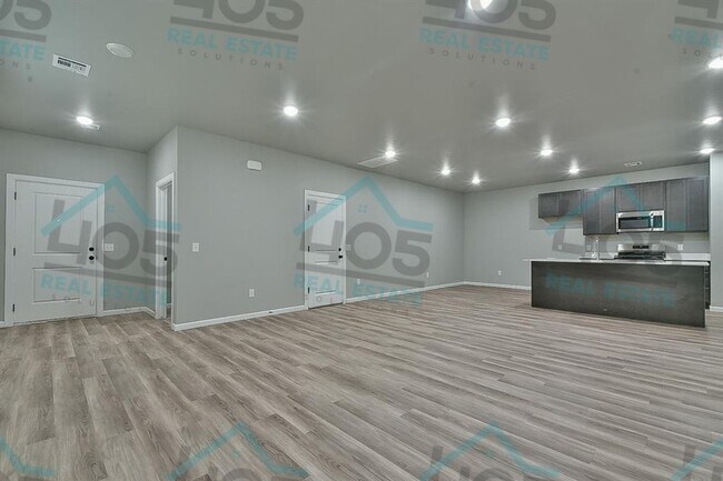 2813 Josie Circle Unit 2811 Josie