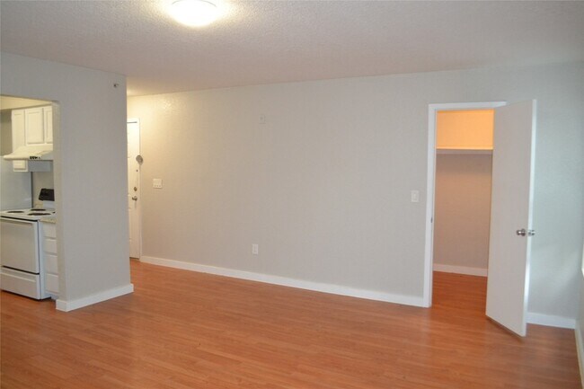 Photo - 701 W Sycamore St Unidad 207