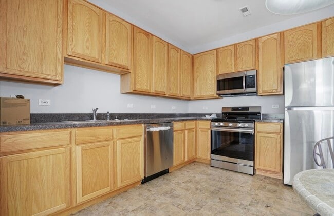 Photo - 2045 Limestone Ln
