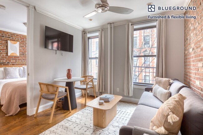232 Elizabeth St Unit SI FL3-ID1074