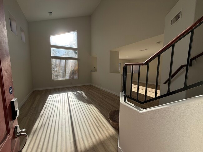 Photo - 4537 Switchback St