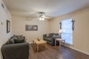 1BR,1BA