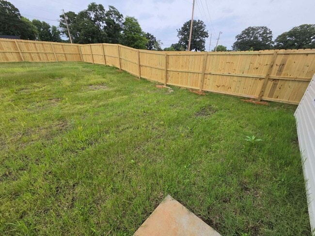 Photo - 1088 RAVEN WALK Dr