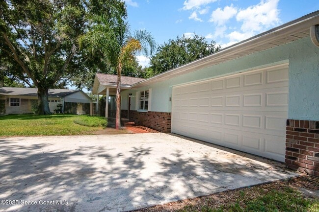 Photo - 872 Bartel Ct House