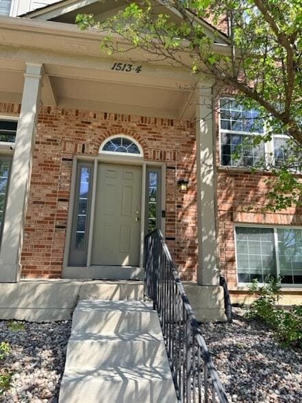 Photo - 1513 Bristol Ln