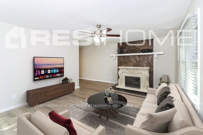 Photo - 96 Meek Dr