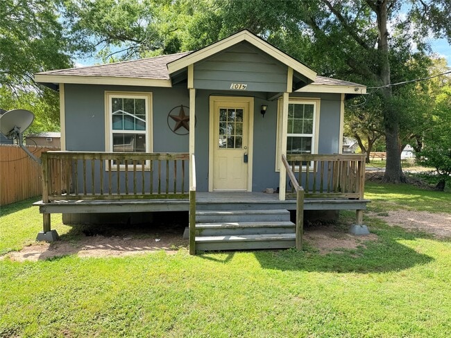 Building Photo - 2019 Alliance St