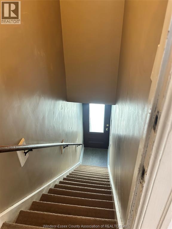 Photo - 1290 Chilver Rd