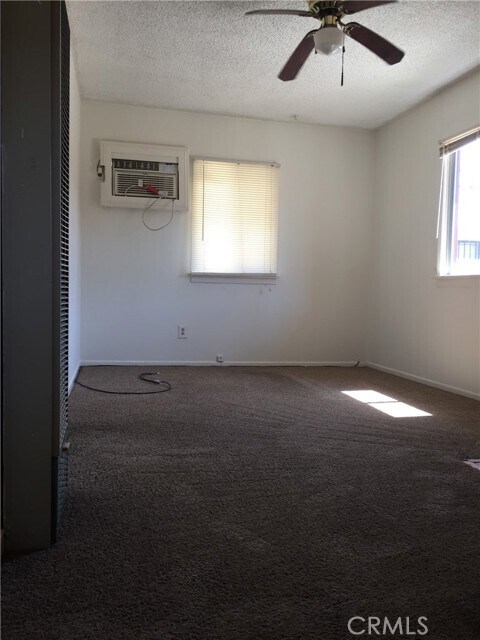 Photo - 309 W Olive Ave