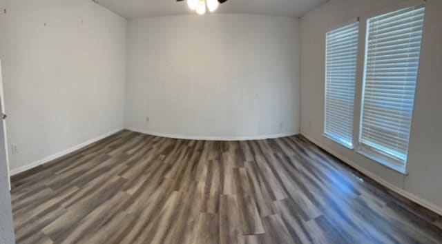 Photo - 806 Wildwood Ln