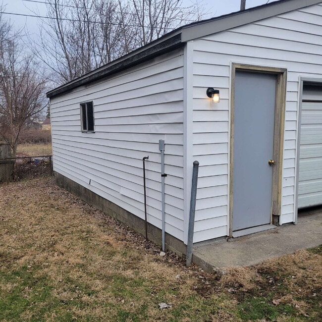 Photo - 3 Bedroom with detached garage