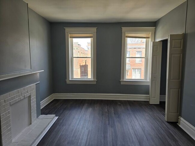 Newly Renovated 1 Bed 1 Bath Apartment for Rent!