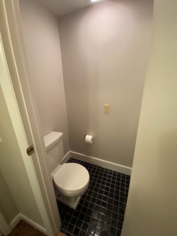 305 E Main St Unit A1