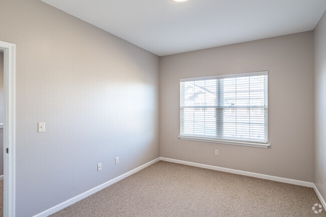 2BR, 2.5BA - 1,459SF - Second Bedroom - Hunt Club Circle Townhomes