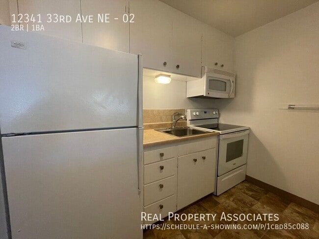12341 33rd Ave NE Unidad 02