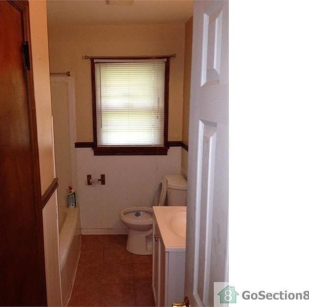 Photo - 1004 Park Pl