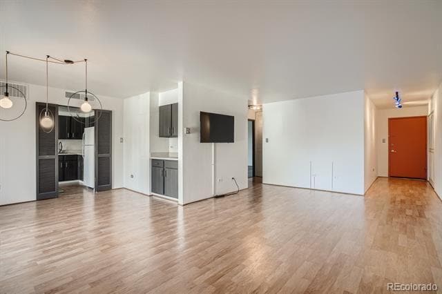 Photo - 700 N Washington St Unit 402