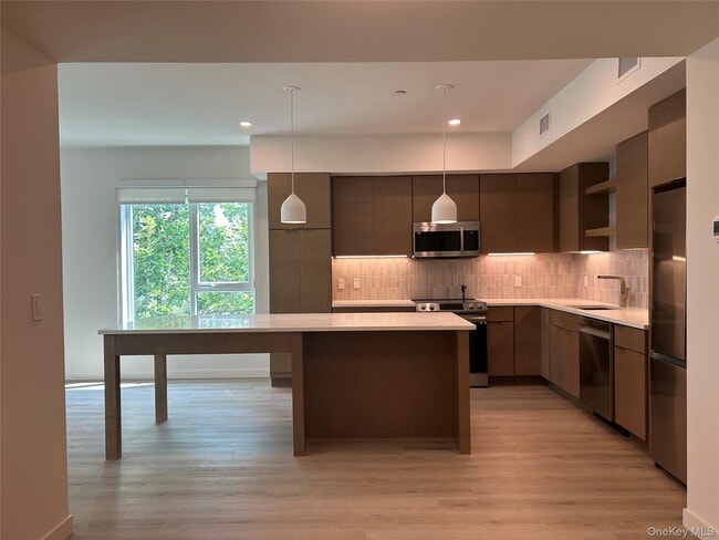 Building Photo - 44 Springside Ave Unit 4F