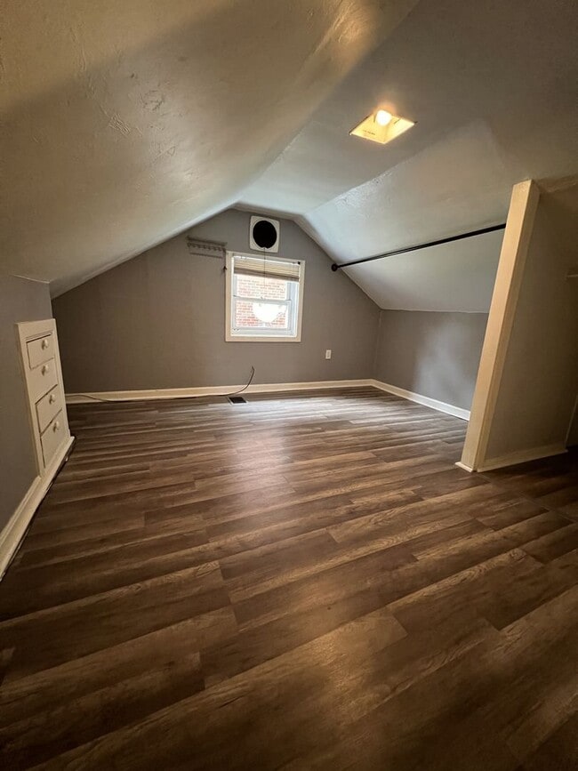 Photo - Newly Updated 3 Bed, 2 Bath Home on a Quiet Street in Brentwood- Available 7/15!