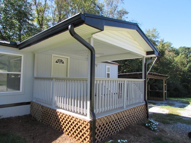 Photo - Updated 2 Bed/2 Bath Home - Lakeview Shores Subdivision - Carport - Fenced Backyard - Trash and L...