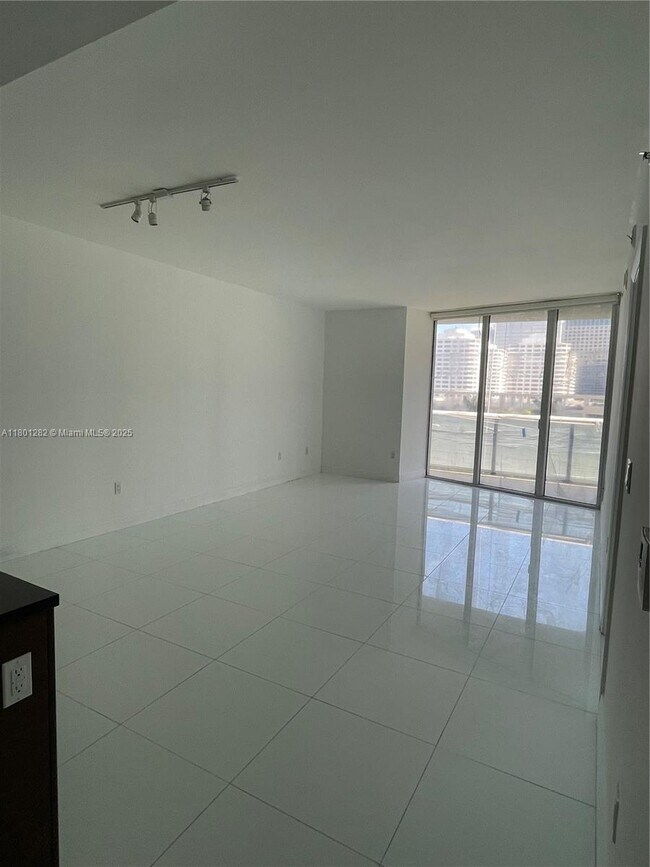 Photo - 495 Brickell Ave Apartment Unit 807