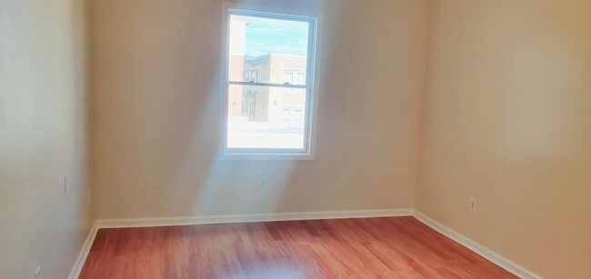 Photo - 926 19th St Unit 2