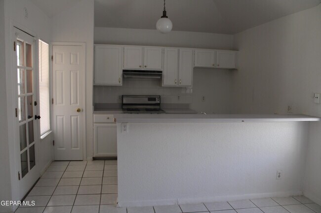 Photo - 1694 Leroy Bonse Dr