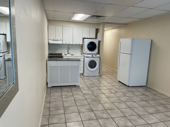 Photo - 5712 Padre Blvd