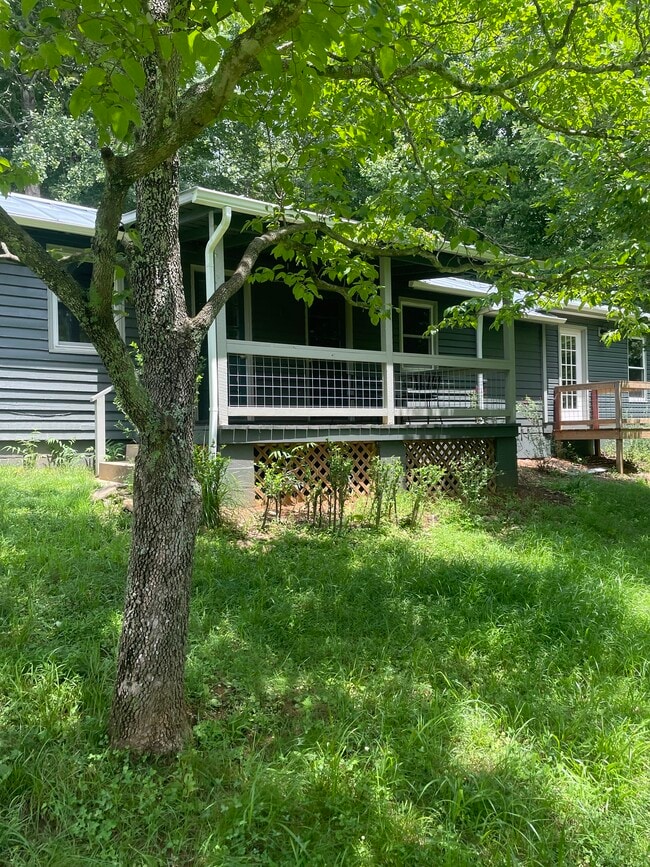 Building Photo - 240 Whorton Hollow Rd Unit A
