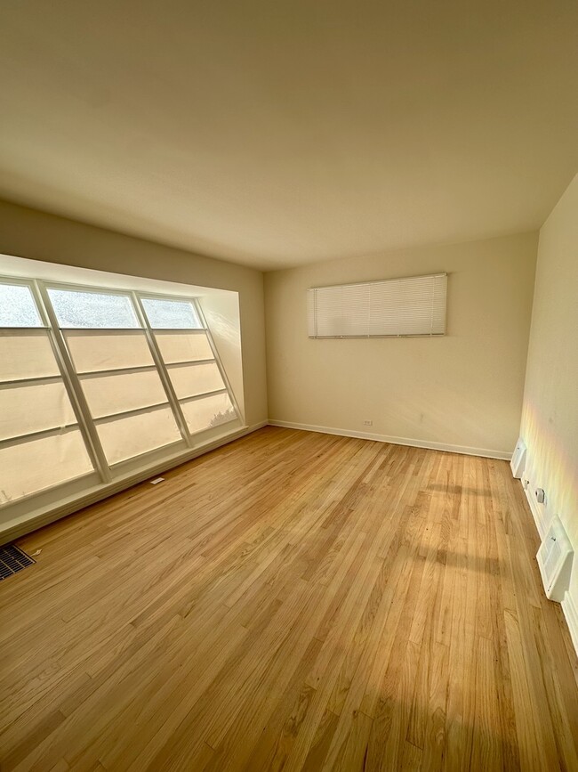 Photo - 2156 Downey Rd