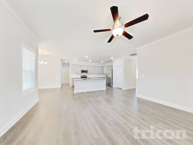 Photo - 89 D L Phillips Ln