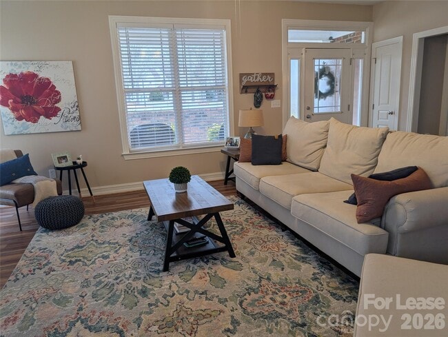 Photo - 20207 Colony Point Ln