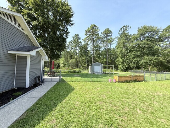 Photo - 35 Burlington Cir