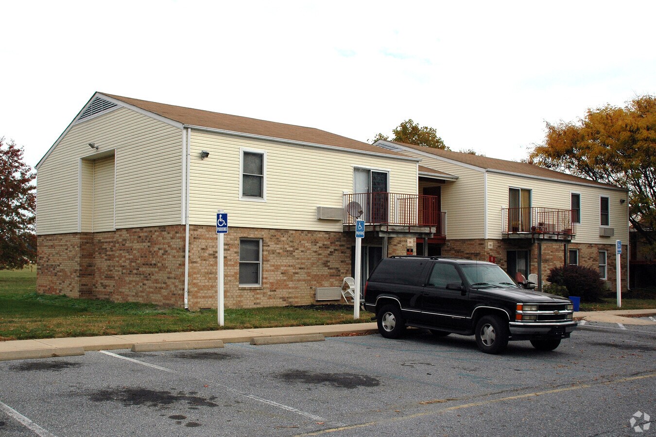 Photo - Peachtree Apartments