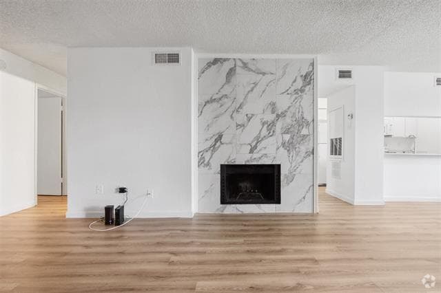 Building Photo - 12484 Abrams Rd Unit 1801 Rental