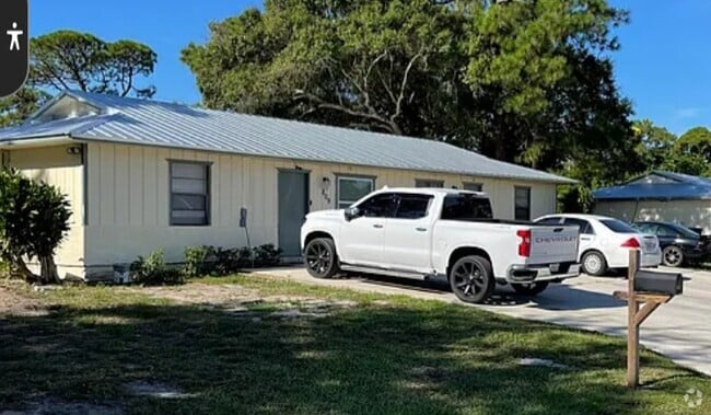 Building Photo - 809 King Orange Dr Rental